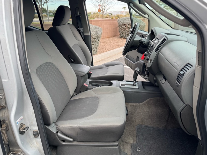 Nissan Xterra S 4WD 2012