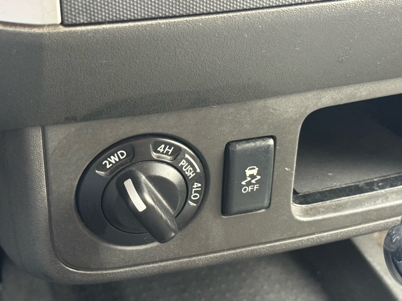 Nissan Xterra S 4WD 2012