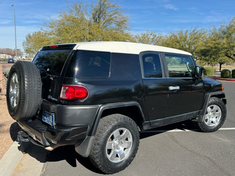 Toyota FJ Cruiser 2WD 2008