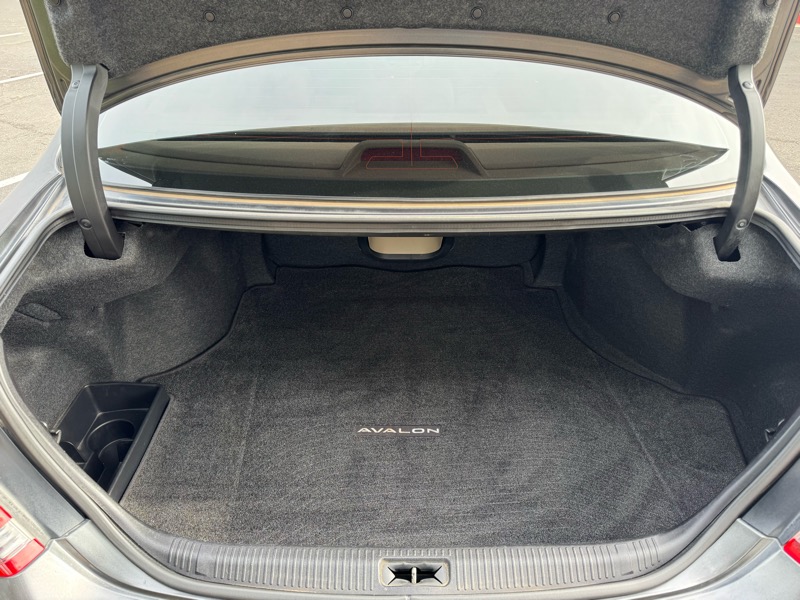 Toyota Avalon Limited 2008