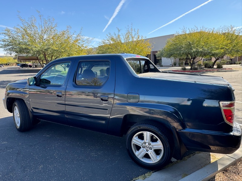 Honda Ridgeline RTL w/ Navigation 2011