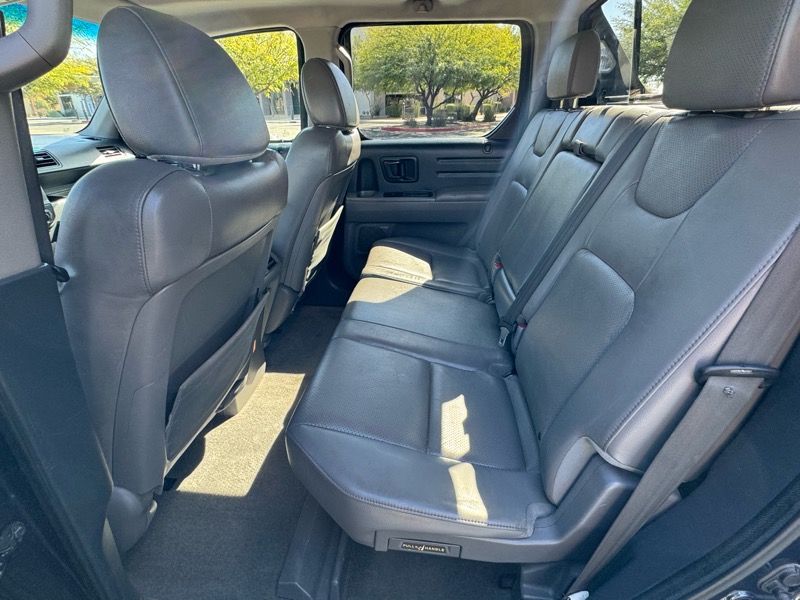 Honda Ridgeline RTL w/ Navigation 2011