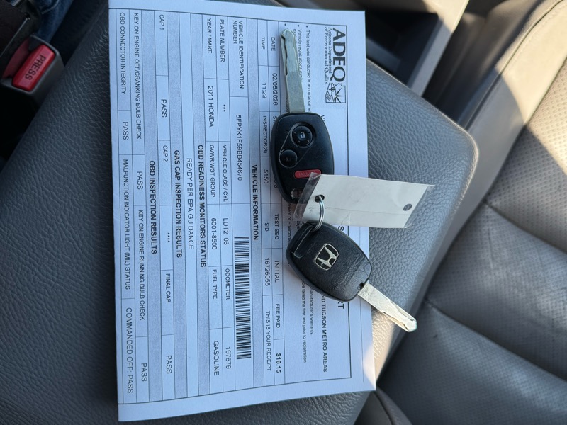 Honda Ridgeline RTL w/ Navigation 2011