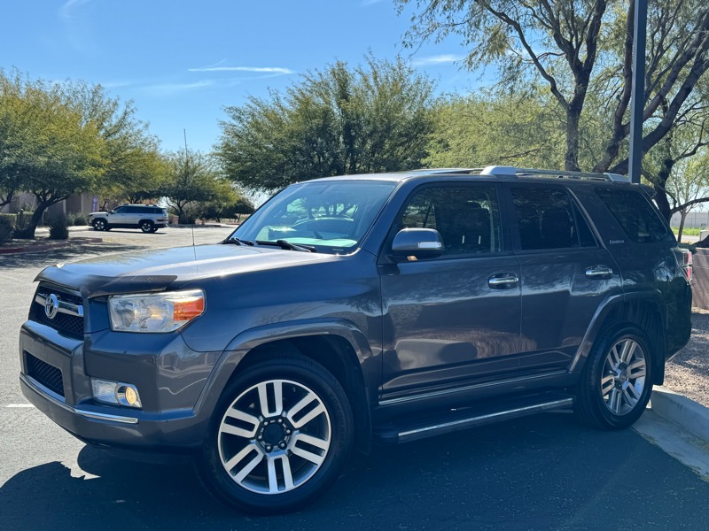 Toyota 4Runner Limited 4WD 2013