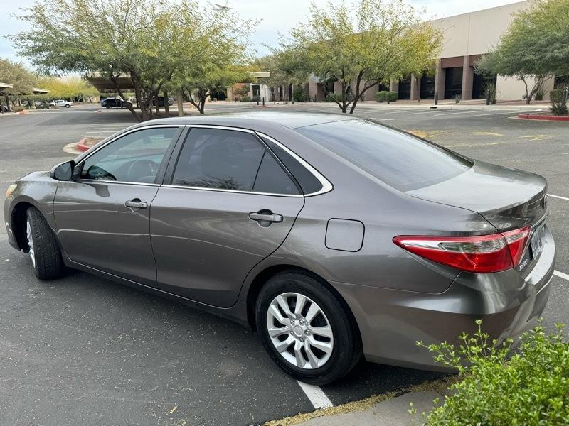 Toyota Camry LE 2017
