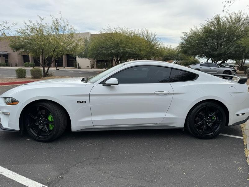 Ford Mustang GT Premium Coupe 2019