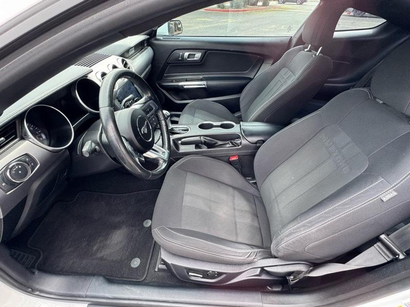 Ford Mustang GT Premium Coupe 2019