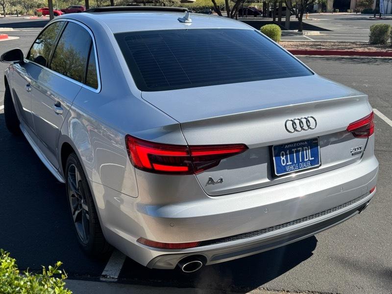 Audi A4 2.0T Premium Plus quattro Sedan 2017