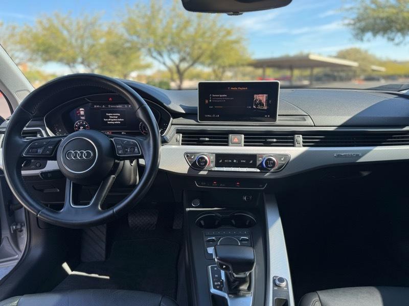 Audi A4 2.0T Premium Plus quattro Sedan 2017