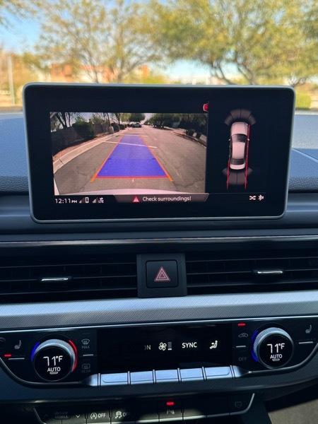 Audi A4 2.0T Premium Plus quattro Sedan 2017