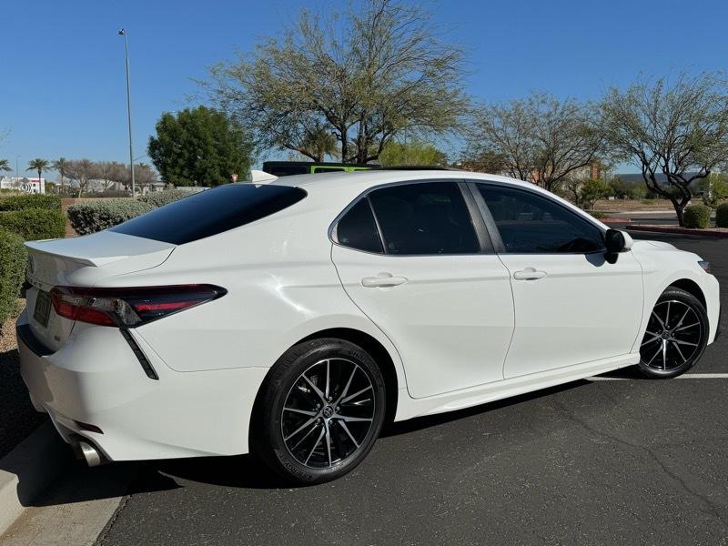 Toyota Camry SE 2022