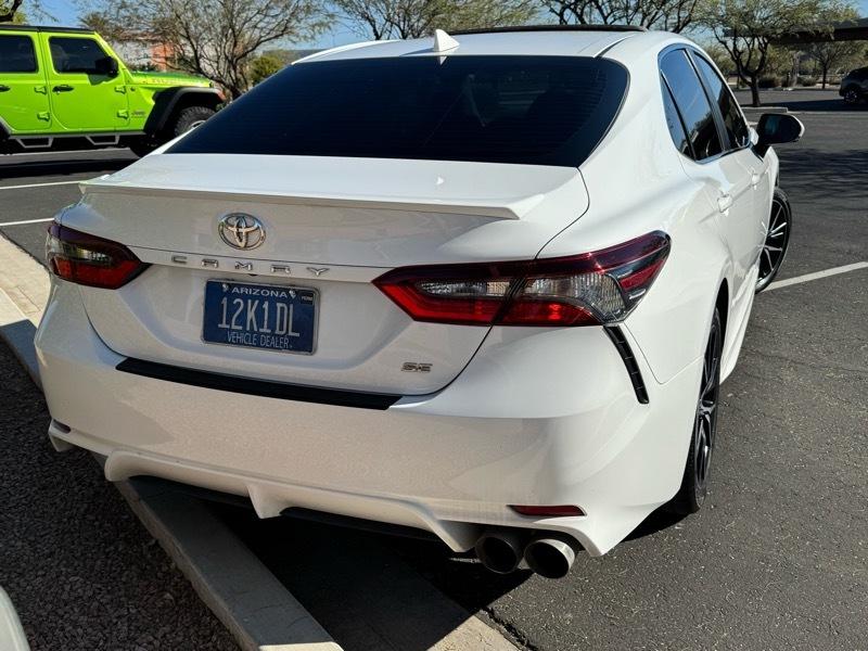 Toyota Camry SE 2022