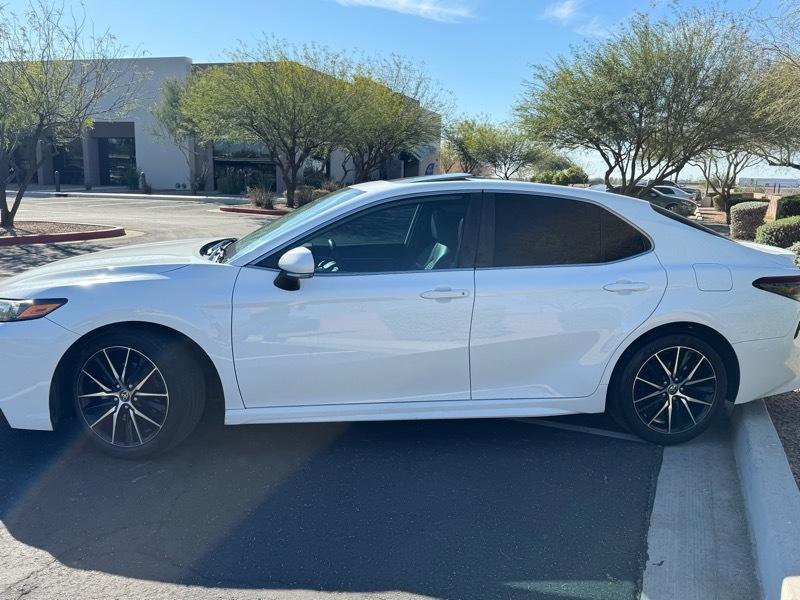 Toyota Camry SE 2022