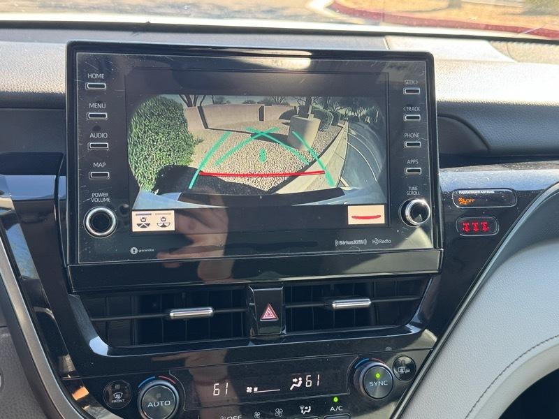 Toyota Camry SE 2022