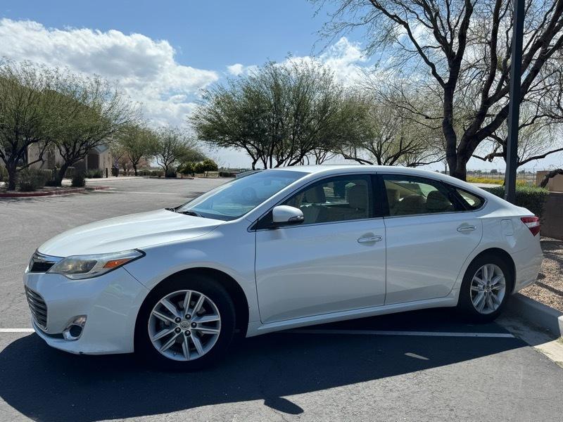 2014 Toyota Avalon XLE