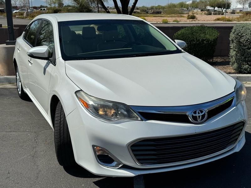Toyota Avalon XLE 2014