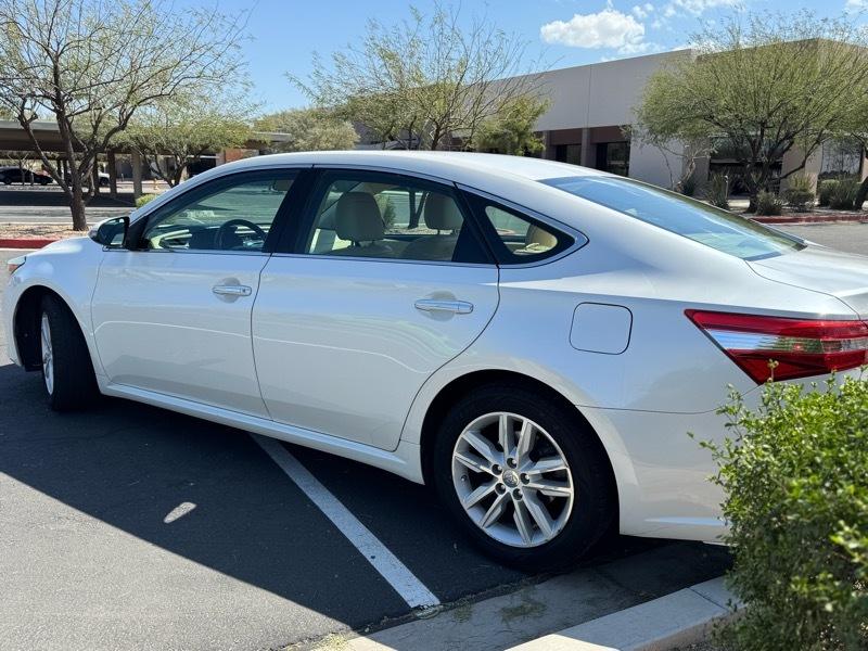 Toyota Avalon XLE 2014
