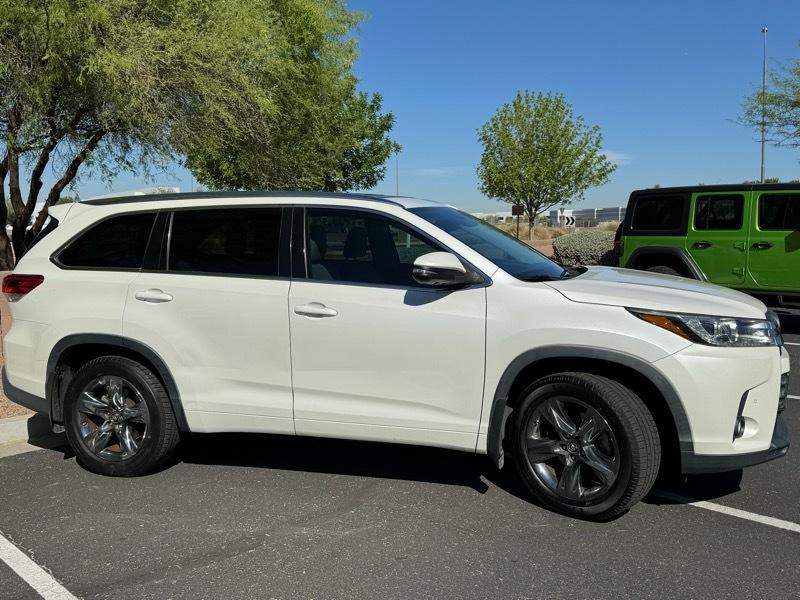Toyota Highlander Limited Platinum AWD V6 2018