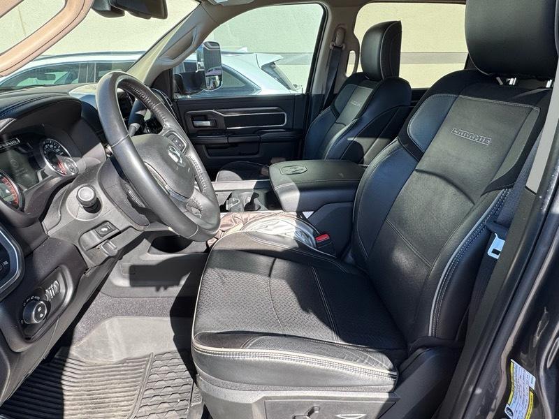 RAM 3500 Laramie Crew Cab LWB 4WD DRW 2021