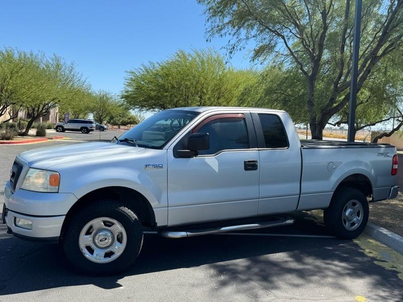 Ford F-150 STX SuperCab 4WD 2005