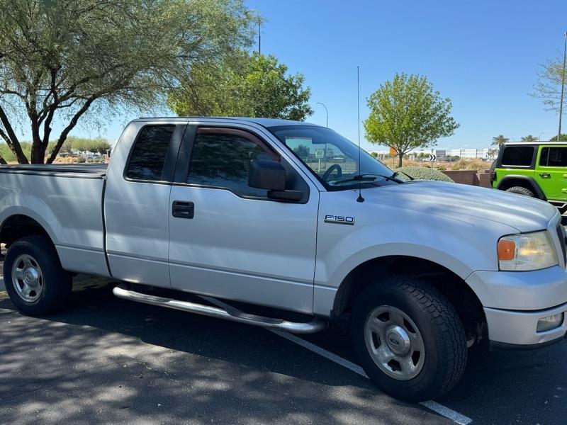 Ford F-150 STX SuperCab 4WD 2005