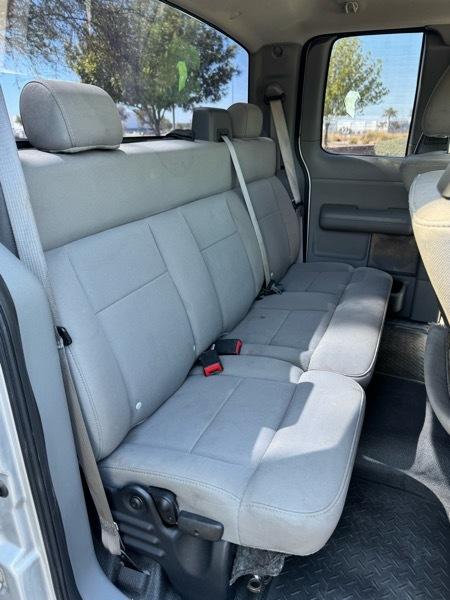 Ford F-150 STX SuperCab 4WD 2005