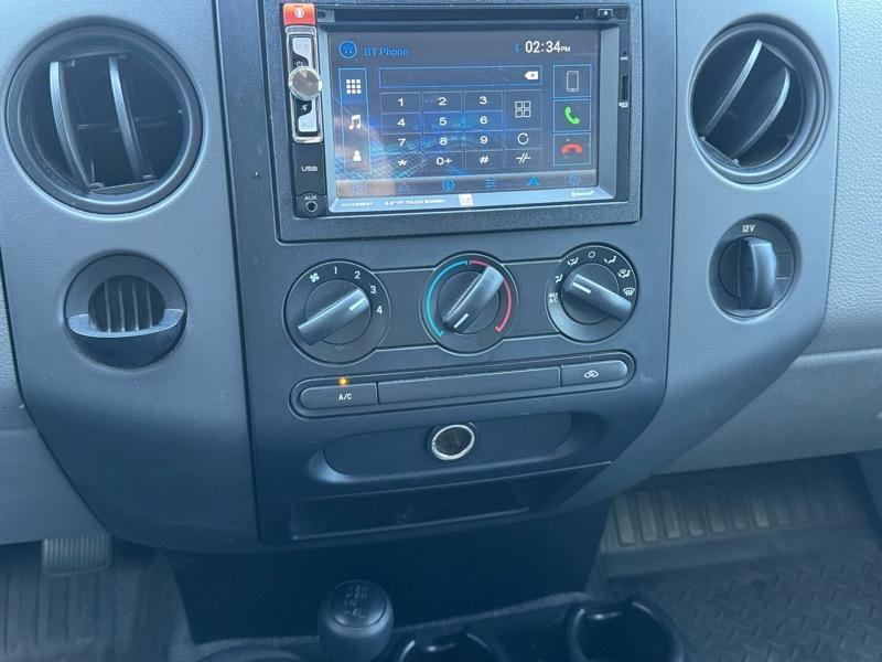 Ford F-150 STX SuperCab 4WD 2005