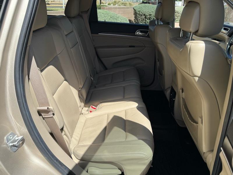 Jeep Grand Cherokee Limited 2WD 2014