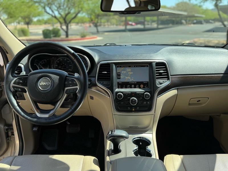 Jeep Grand Cherokee Limited 2WD 2014