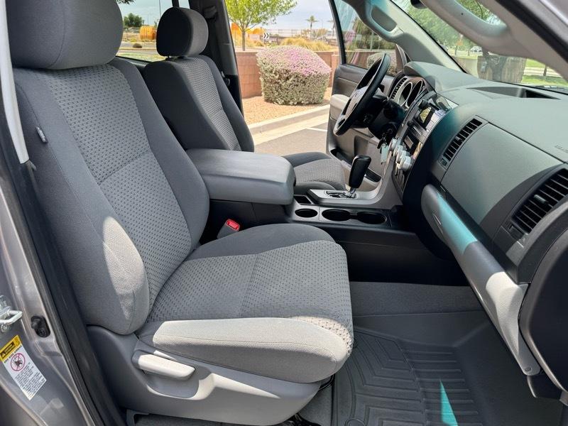 Toyota Tundra SR5 Double Cab 4WD 2010