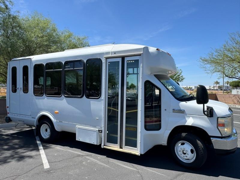 Ford Econoline E450 2016