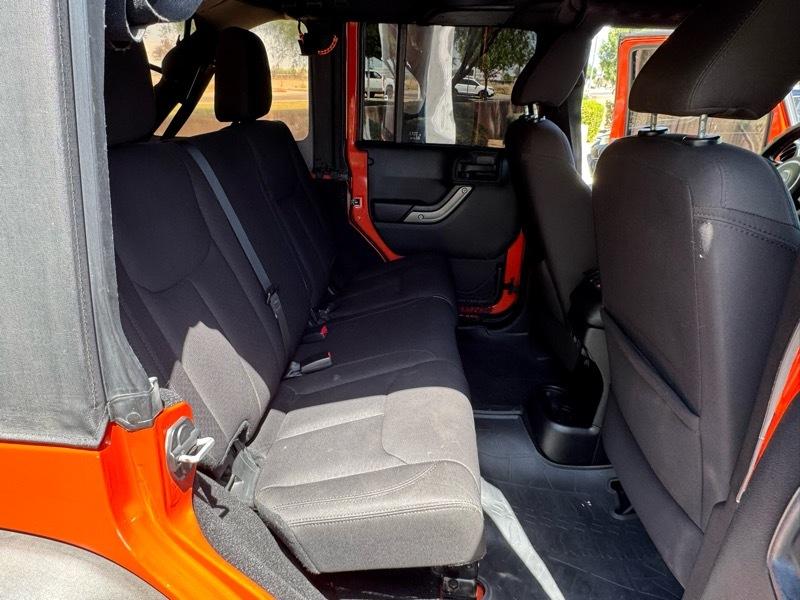 Jeep Wrangler Unlimited Sport 4WD 2015