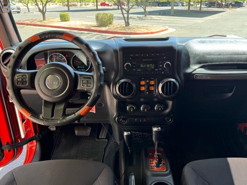 Jeep Wrangler Unlimited Sport 4WD 2015