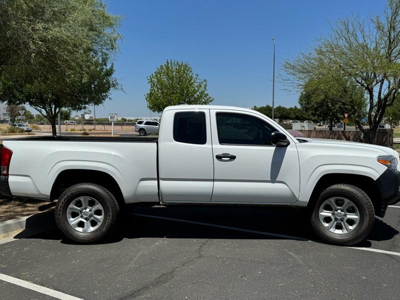 Toyota Tacoma SR Access Cab 2017