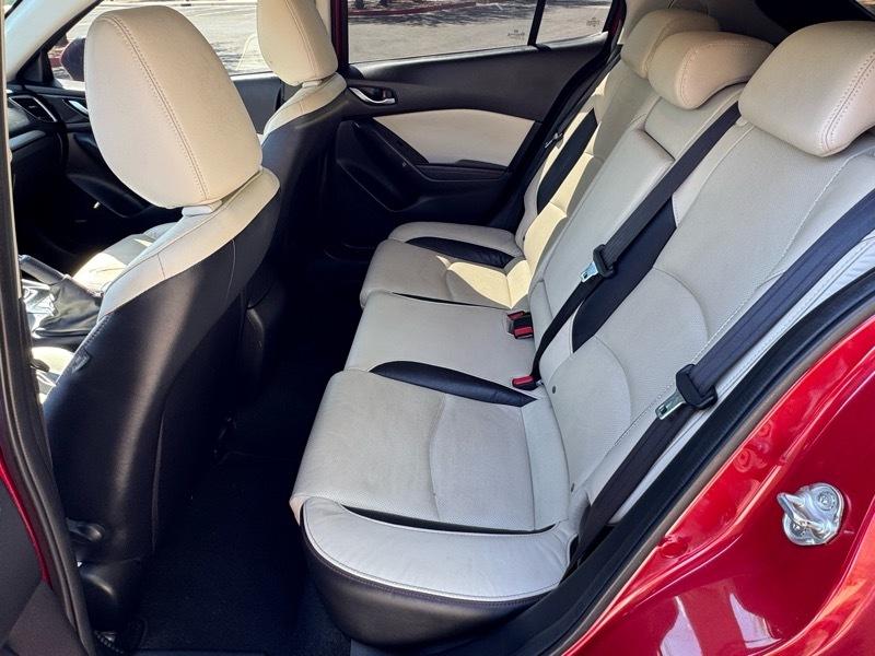 Mazda MAZDA3 s Grand Touring 2015