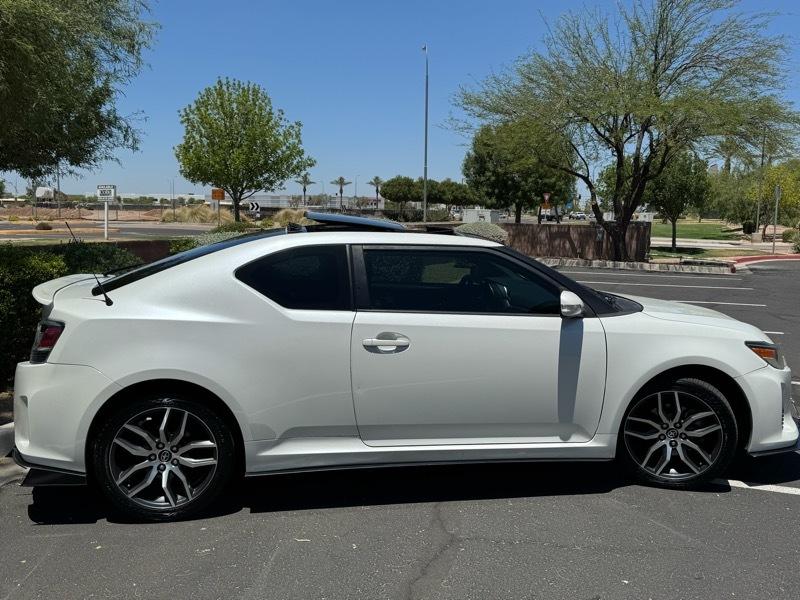 Scion tC Base 2016