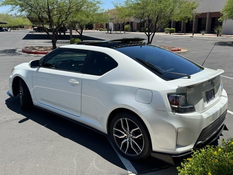 Scion tC Base 2016