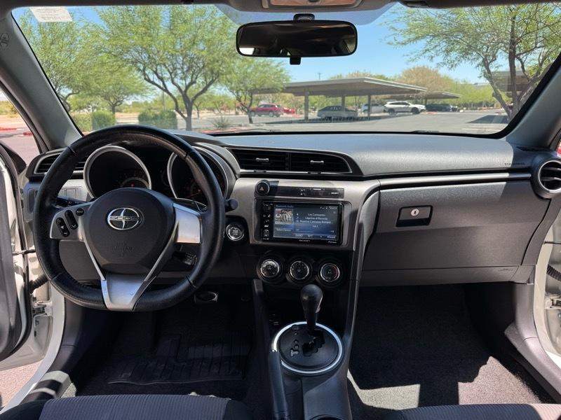 Scion tC Base 2016