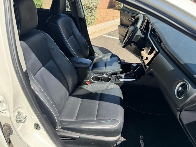 Toyota Corolla XLE 2017