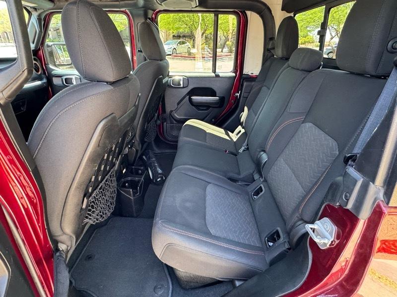 Jeep Gladiator Mojave 2021