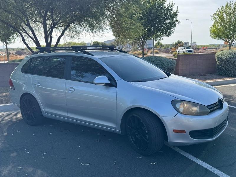Volkswagen Jetta SportWagen 2.5L S 2014