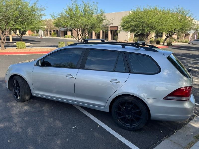 Volkswagen Jetta SportWagen 2.5L S 2014
