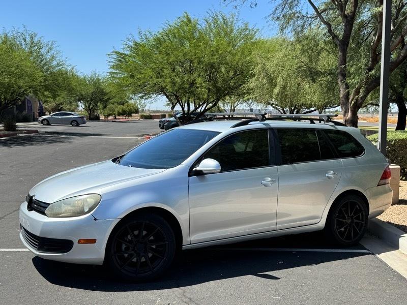 Volkswagen Jetta SportWagen 2.5L S 2014