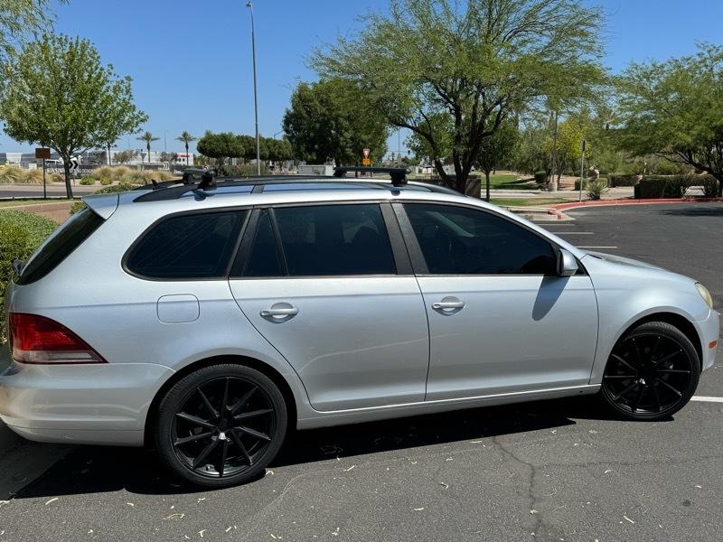 Volkswagen Jetta SportWagen 2.5L S 2014