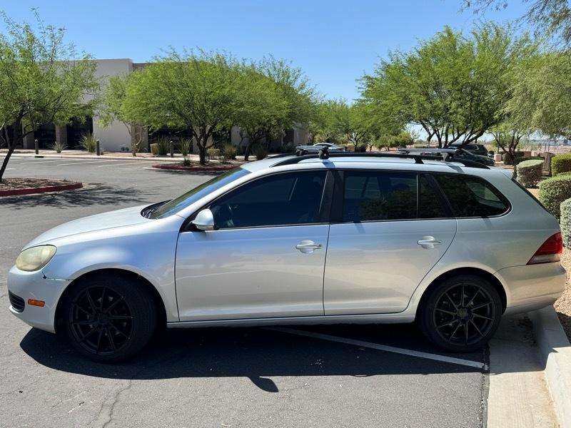 Volkswagen Jetta SportWagen 2.5L S 2014