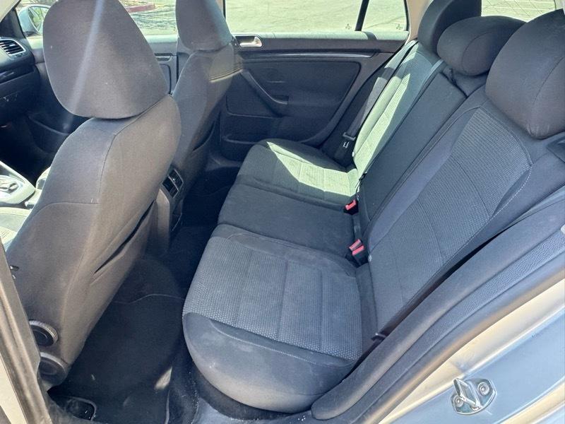 Volkswagen Jetta SportWagen 2.5L S 2014