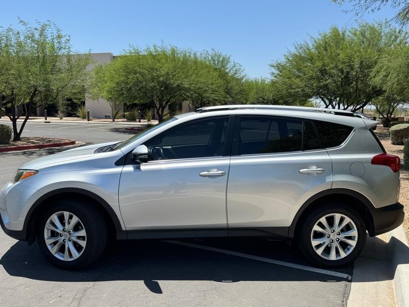 Toyota RAV4 Limited AWD 2014