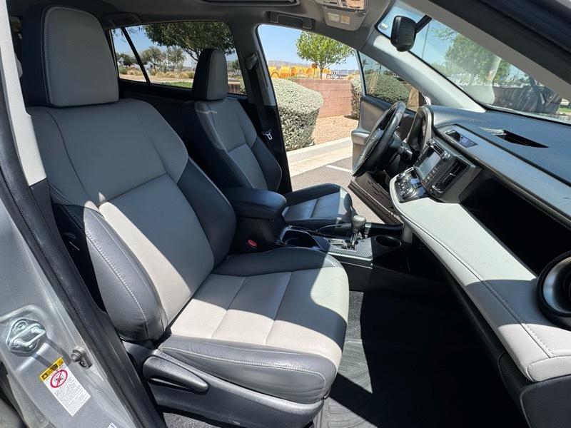 Toyota RAV4 Limited AWD 2014