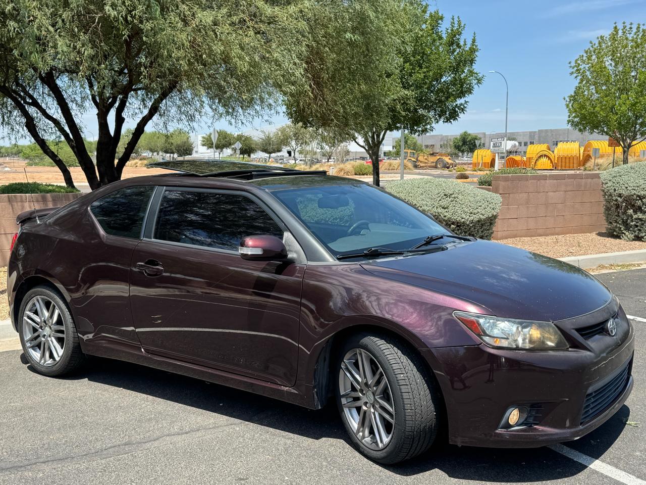 Scion tC Base 2011