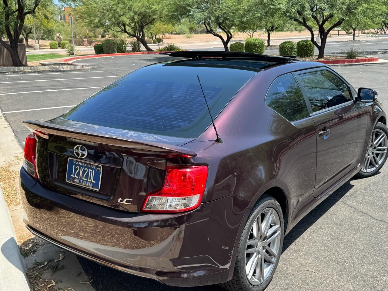 Scion tC Base 2011
